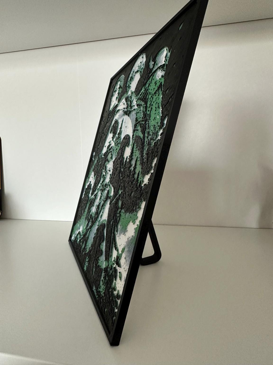 3D Anime Fantasy-schilderij – Groen en zwart reliëfdecor