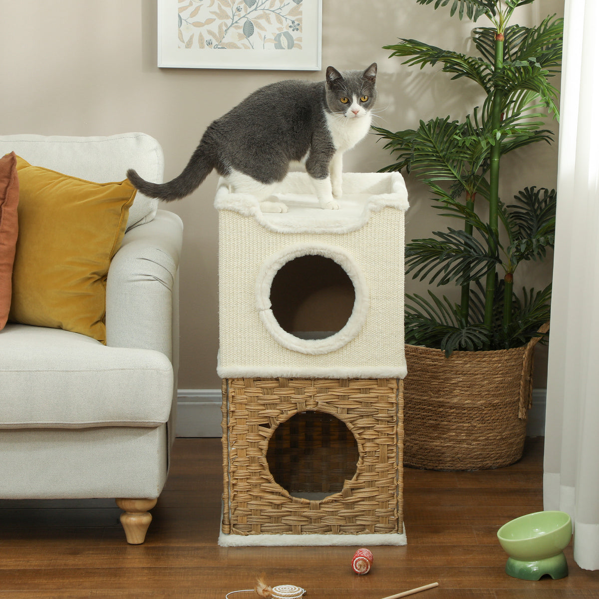 Niche pour chat d'intérieur à 3 niveaux, tour pour chat avec griffoir en sisal à griffer 41 x 41 x 75,5 cm, crème