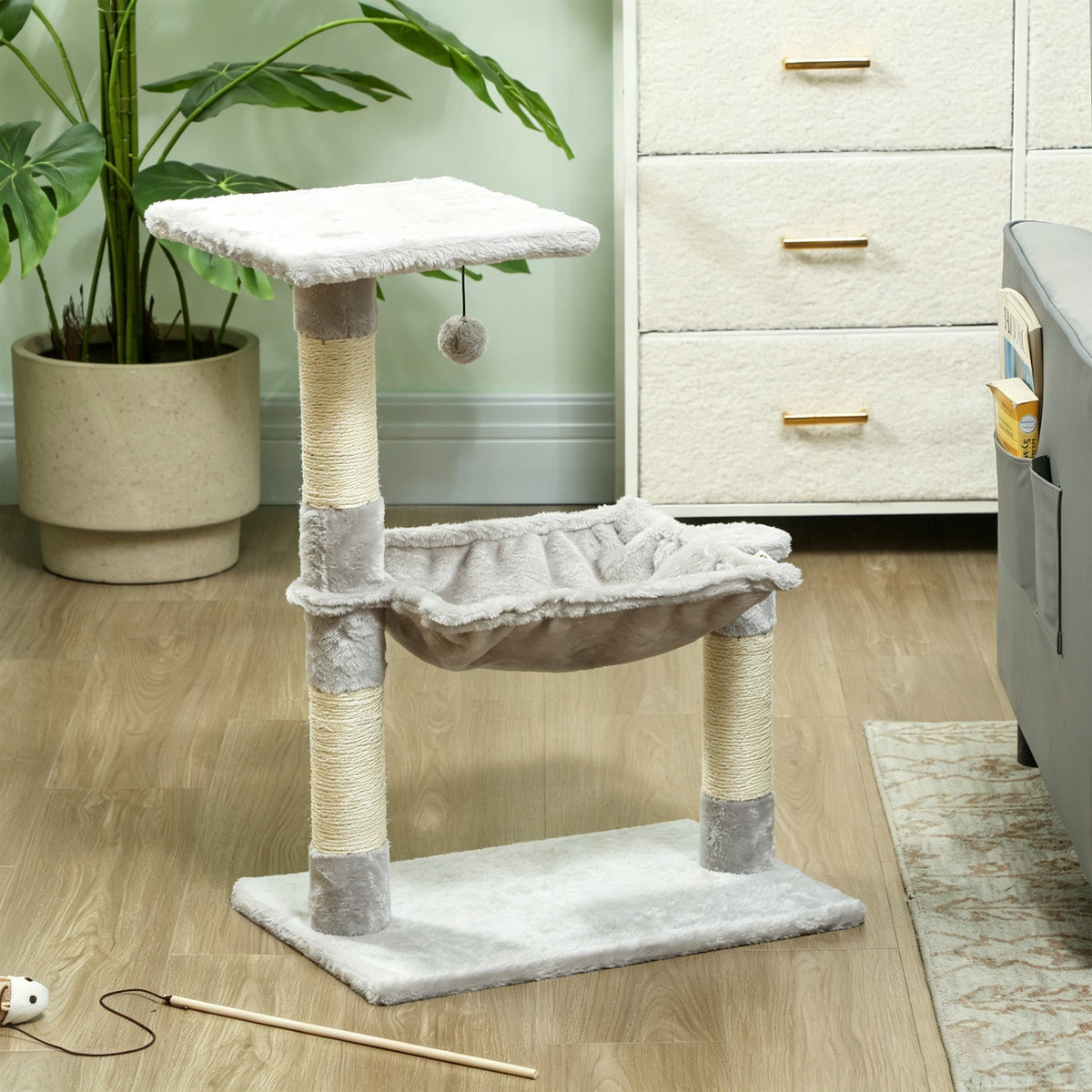Arbre à chat 3 griffoirs grattoirs sisal naturel plateforme hamac et boule suspendue 50 x 26 x 70 cm peluche courte gris - Alma Nova Care