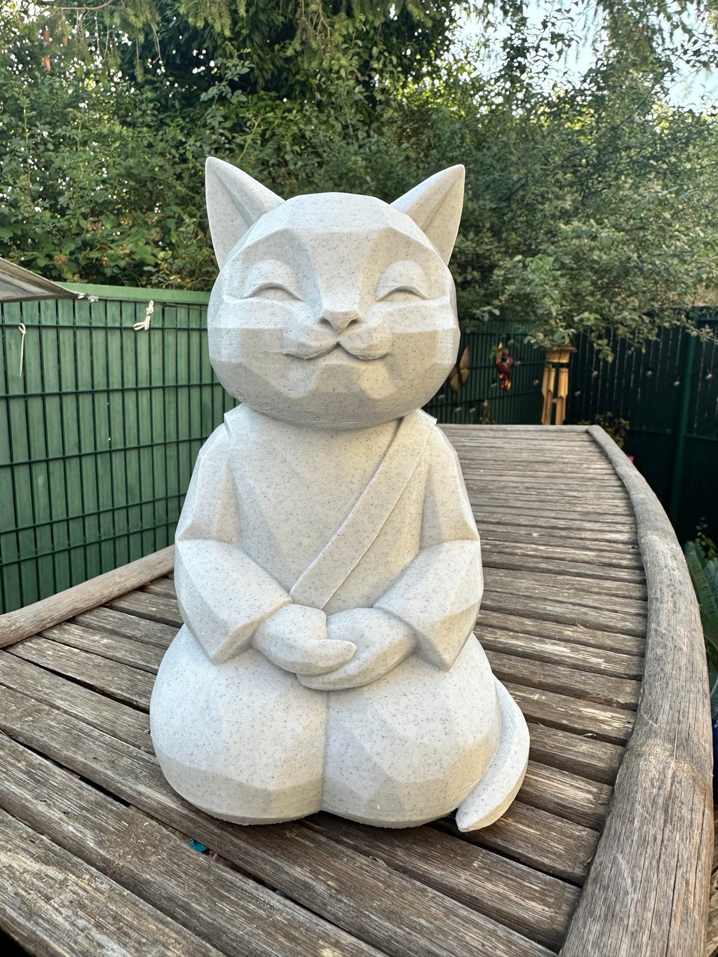 Zen Meditatiekat Low Poly – Interieur- en exterieurdecoratie